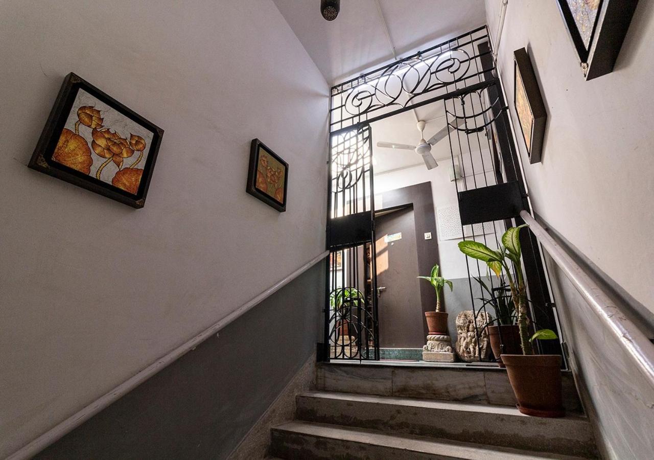 Neelam Bed & Breakfast Kolkata Luaran gambar