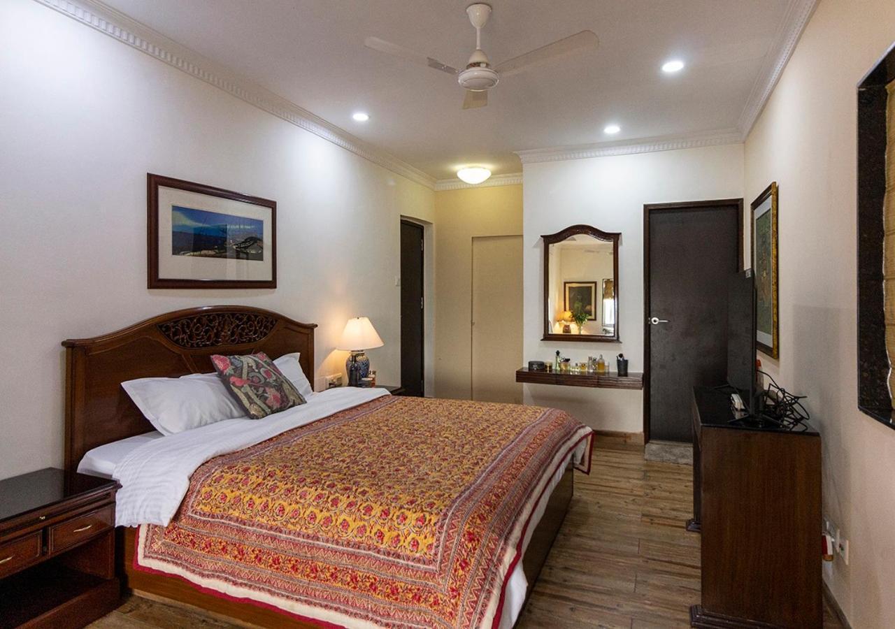Neelam Bed & Breakfast Kolkata Luaran gambar